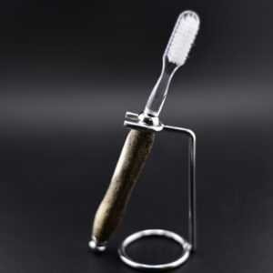 Brosse à dents en bois de cerf – Artisanat et élégance naturelle